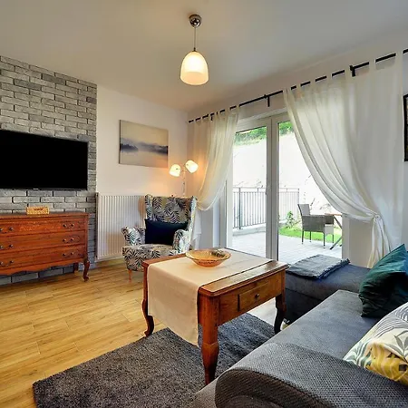 Trevilles - Pod Lasem * شكلارسكا بوريبا