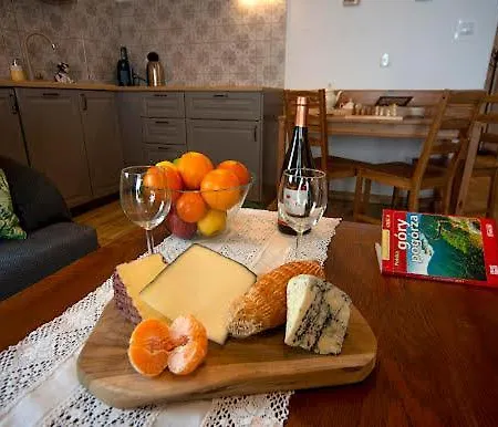 Trevilles - Pod Lasem * شكلارسكا بوريبا